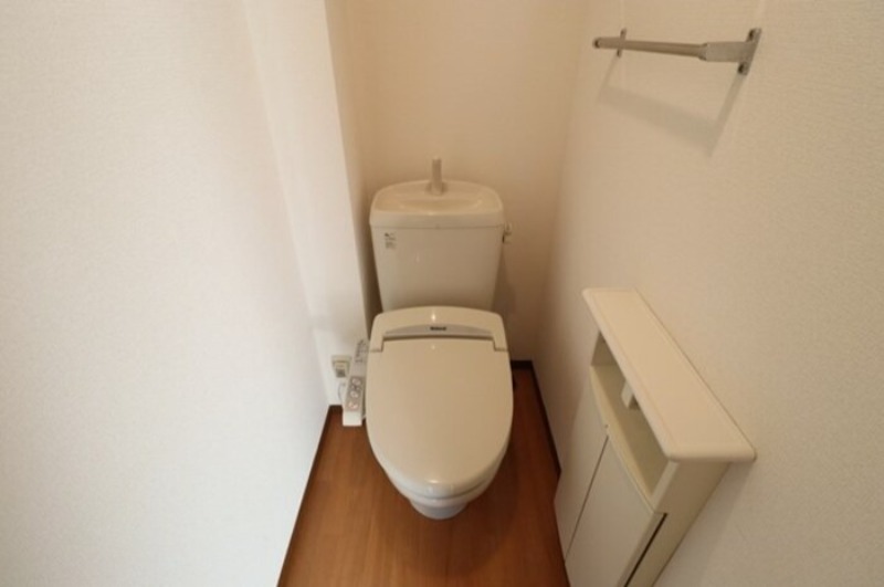 トイレ　図面と現状に相違がある場合には現状を優先