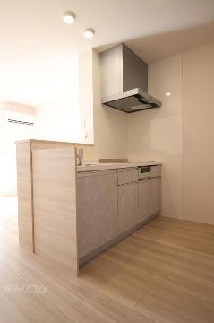 キッチン　IHコンロ3口＆グリル付