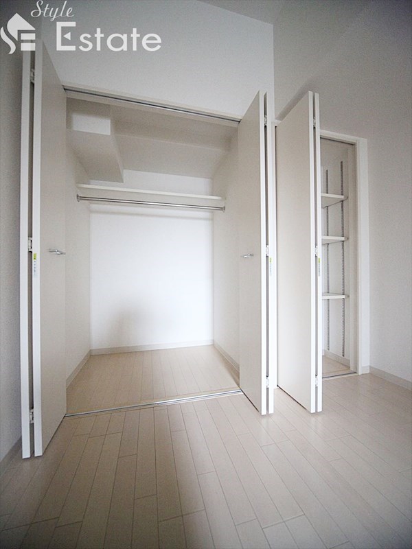 収納　クローゼット