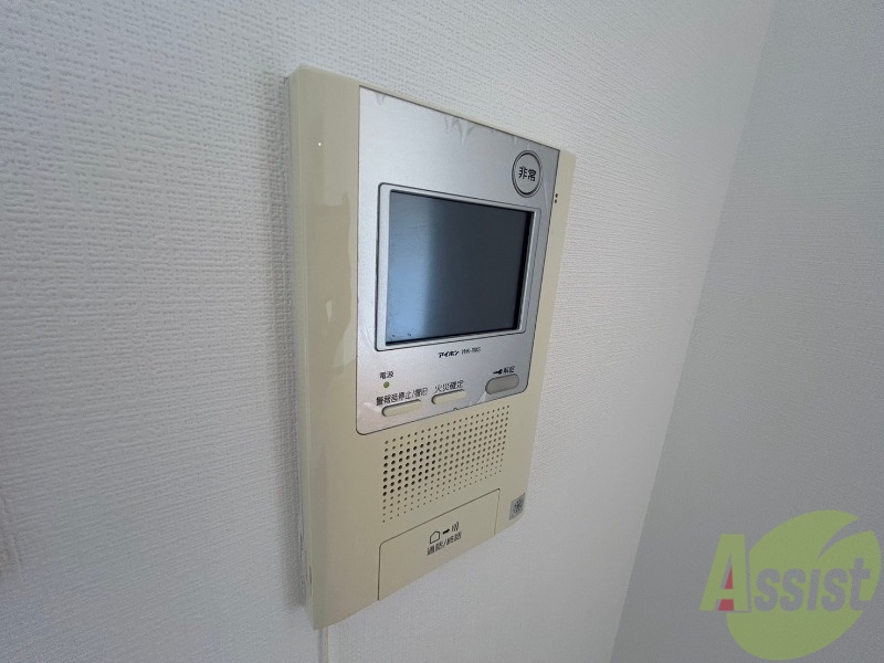 セキュリティ　インターホンは通話ができるので急な訪問があっても安心です。