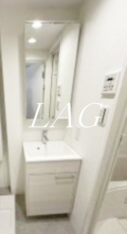 洗面設備　独立洗面台です。