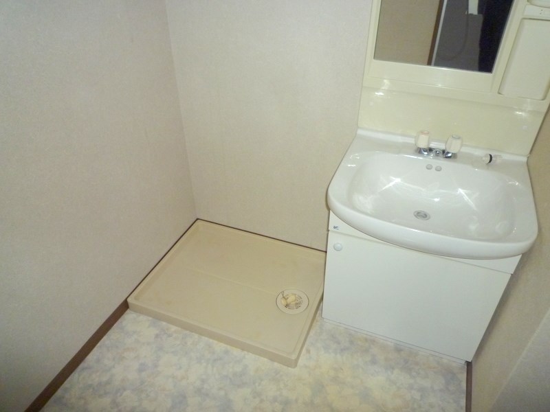 その他　洗濯機置き場　写真は205号室（参考）