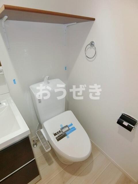 トイレ　※同仕様参考写真