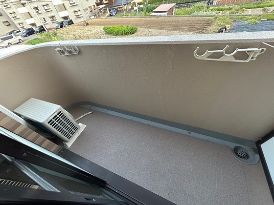 バルコニー　※別号室の写真です