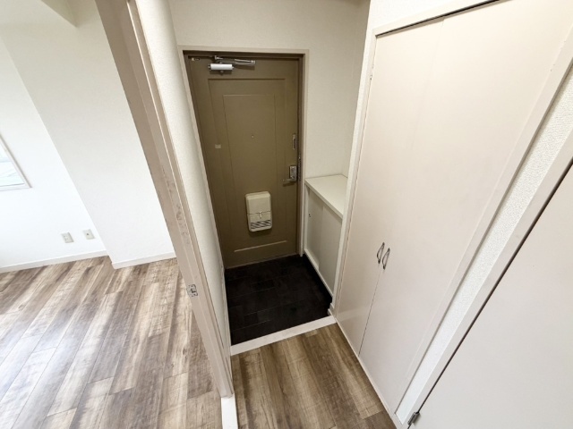 玄関　玄関