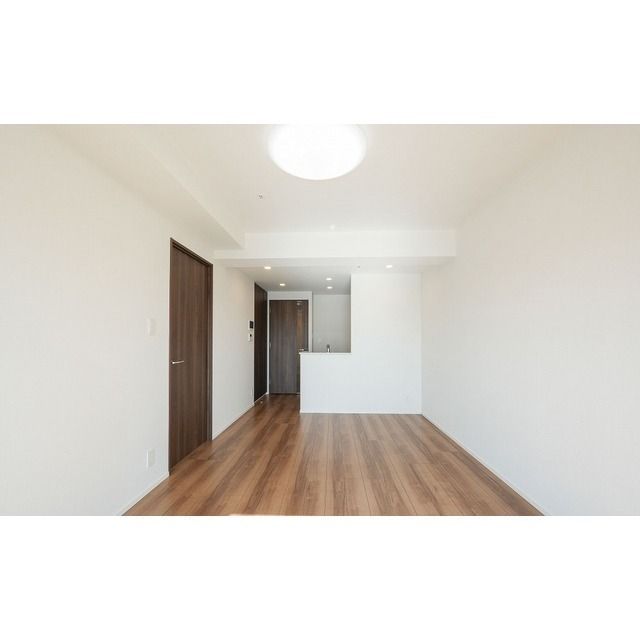 居室・リビング　☆明るい洋室☆