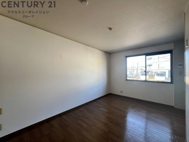 居室・リビング　リビング広々14帖♪