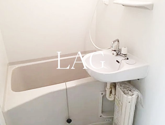 バス・シャワールーム　お風呂です。