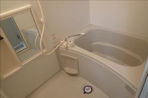 バス・シャワールーム　浴室