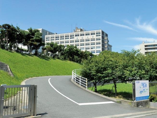 大学・短大　私立東亜大学（大学・短大）まで400m