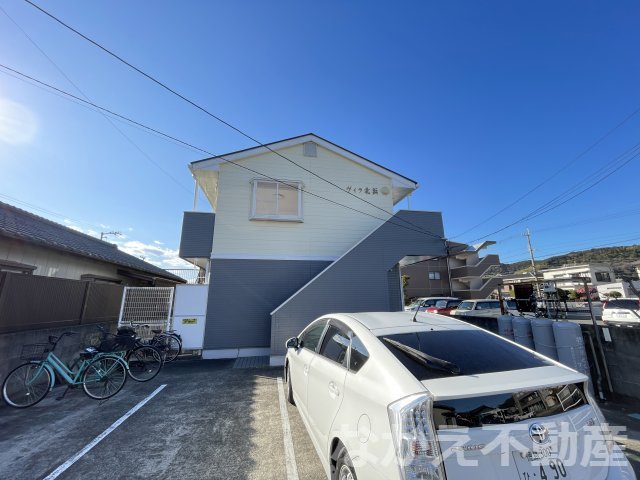 駐車場　車をお持ちの方に嬉しい駐車場付きの物件です