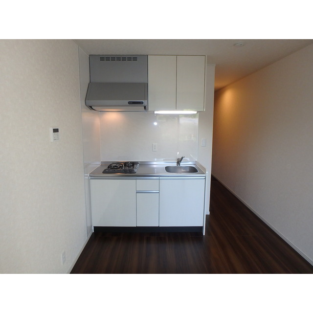 キッチン　コンパクトなキッチンで掃除もラクラク