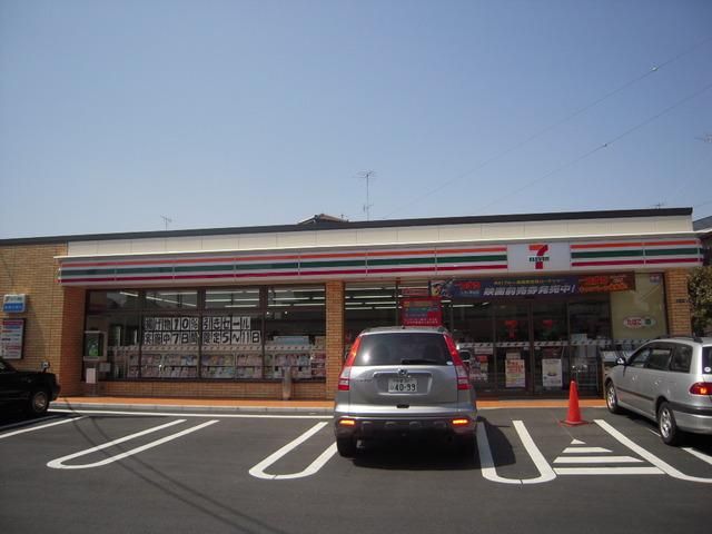 コンビニ　セブンイレブン（コンビニ）まで70m