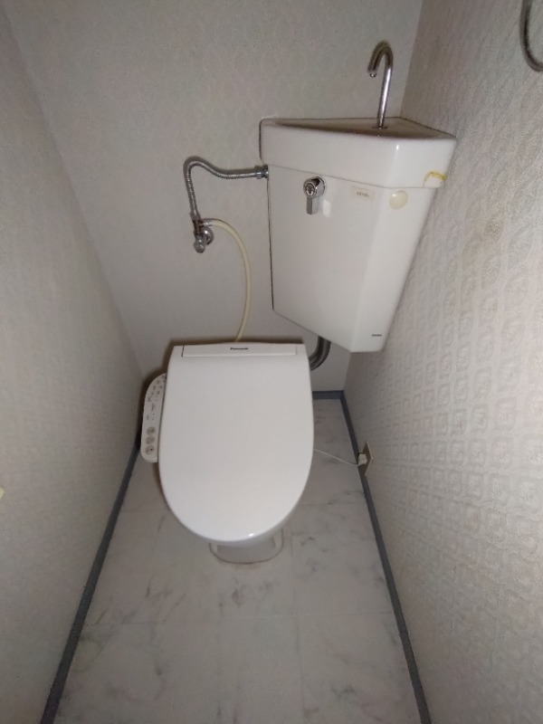 トイレ　※他部屋写真参考