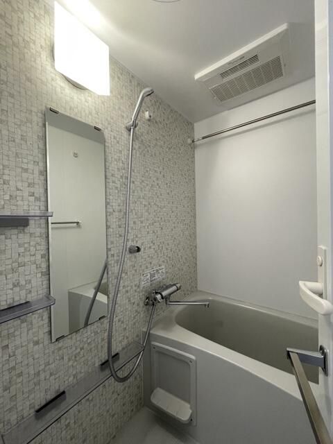 バス・シャワールーム　同一仕様