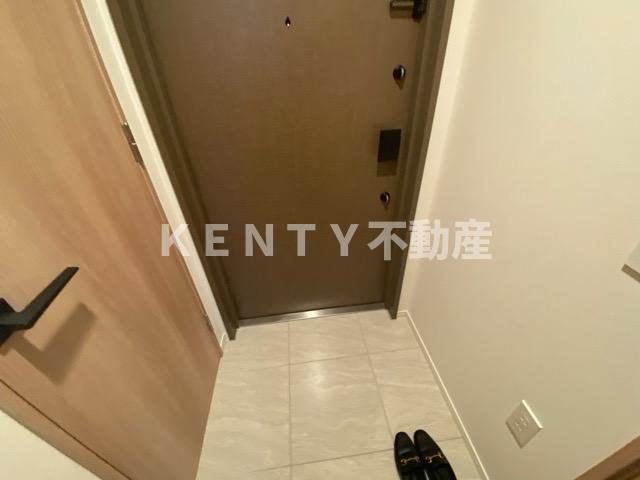 玄関　落ち着いた玄関です