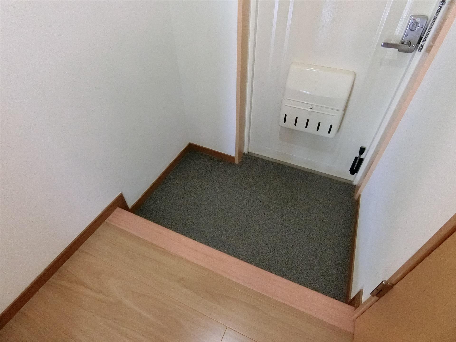 玄関　シューズボックスも設置できる玄関スペースです！