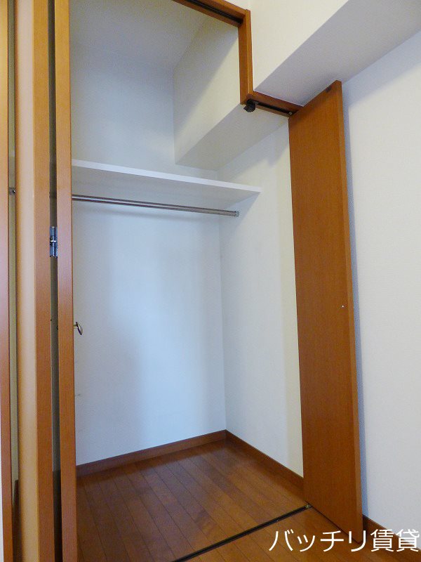 収納　同型タイプの為、現況優先