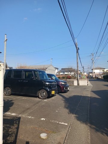 駐車場　駐車場があります