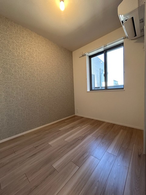 その他部屋・スペース　★キレイなフローリングの角部屋です★