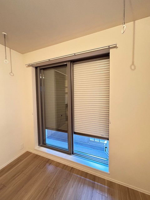 その他　★防犯シャッター　室内物干しフック★