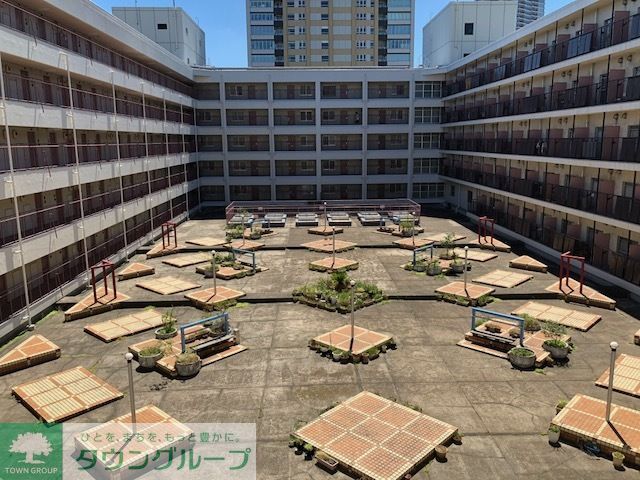 庭　2018年8月撮影