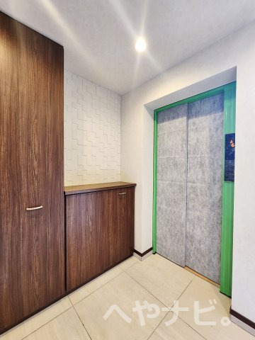 玄関　★エレベーターでお部屋まで直通！