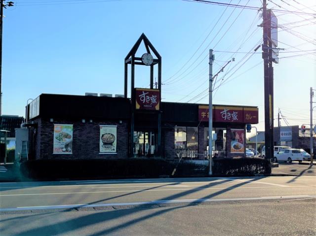 飲食店　すき家（飲食店）まで861m