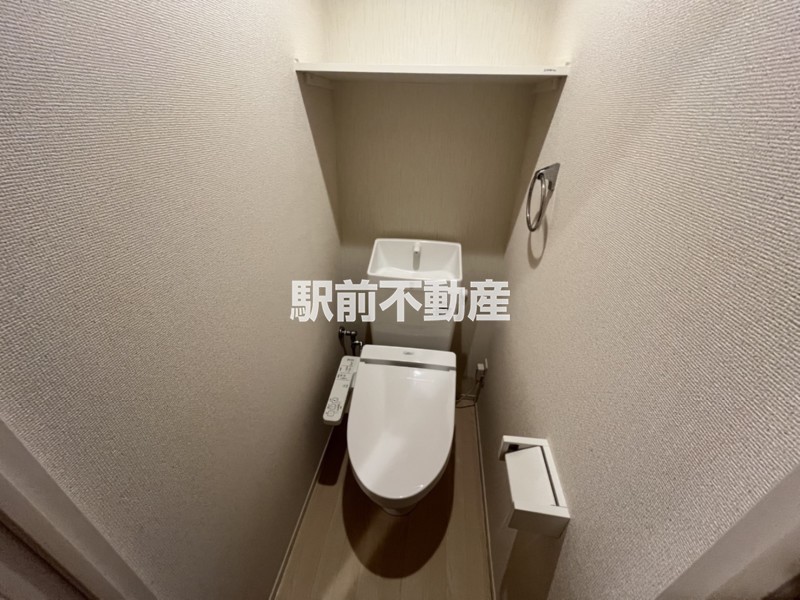 トイレ　温水洗浄便座