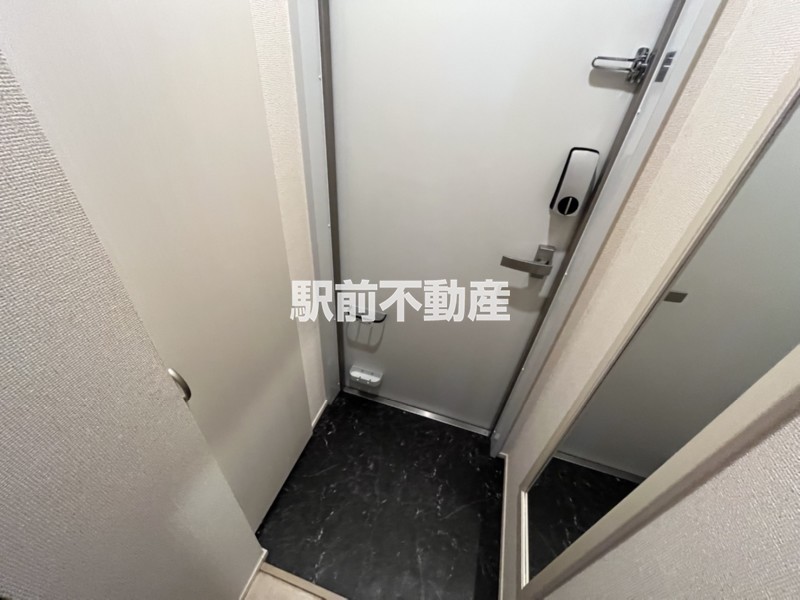 玄関　家具もあります