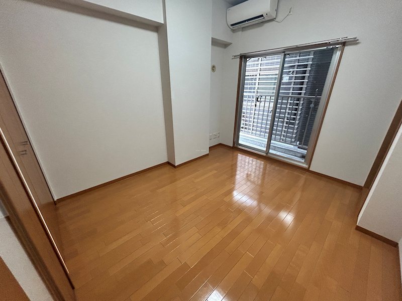 居室・リビング　同マンション　参考写真