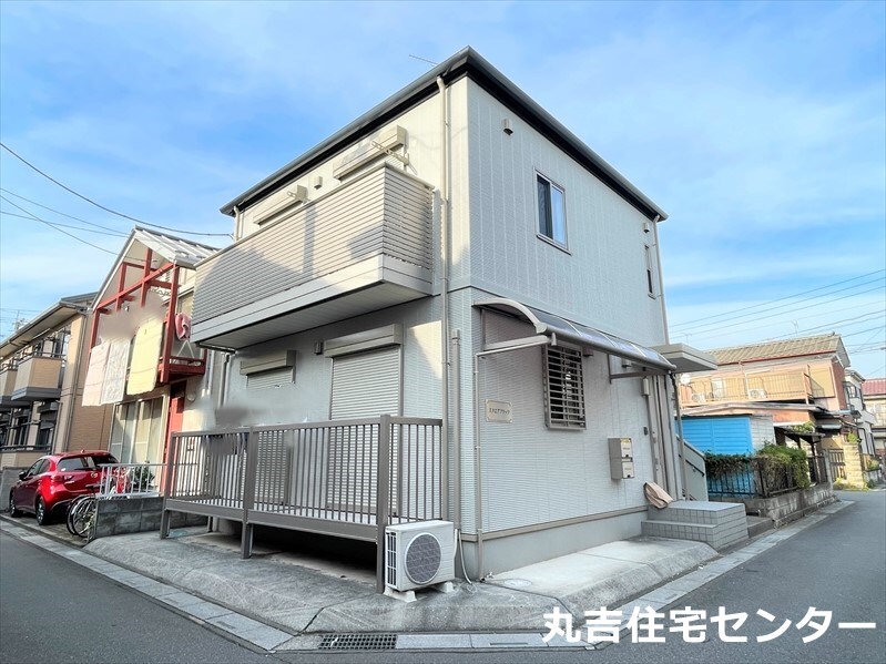 建物外観　1フロア1世帯で快適にお過ごしいただけます！