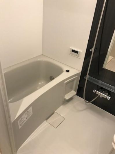 バス・シャワールーム　お風呂で日々の疲れを落としましょう