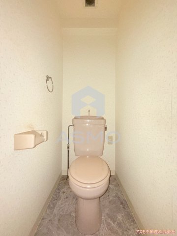 トイレ　※クリーニング前