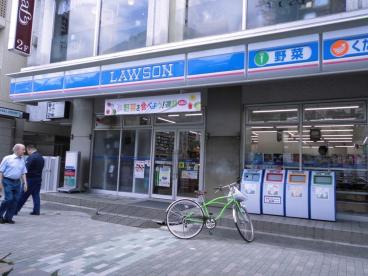コンビニ　ローソン新宿坂町店（コンビニ）まで348m