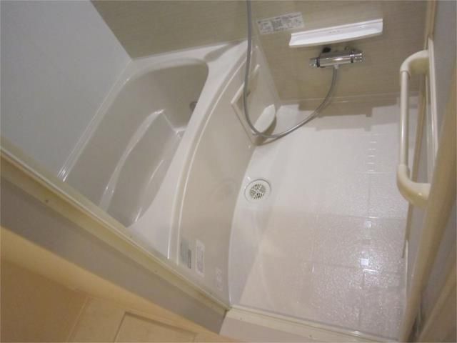 バス・シャワールーム　※全て別号室（１LDK）のお写真・内装等参考にしてください。