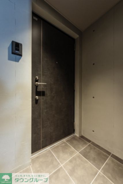 玄関　※写真は同タイプ住戸です。