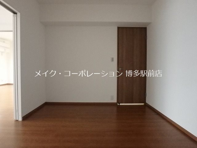その他　※写真は棟内別部屋参考写真