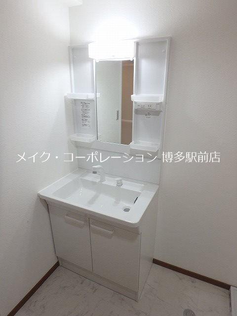 洗面設備　※写真は棟内別部屋参考写真