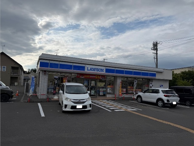 コンビニ　ローソン江別野幌寿町店（コンビニ）まで301m