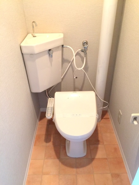 ラフェスタ彦根Iのトイレ写真