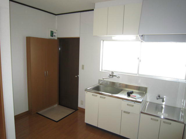 玄関　別部屋です