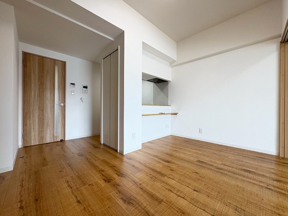 居室・リビング　※別部屋の写真です