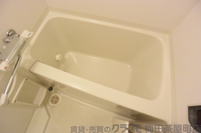 バス・シャワールーム　浴室も広めです