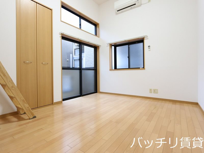 居室・リビング　※室内写真等は別号数の為、現状優先となります。