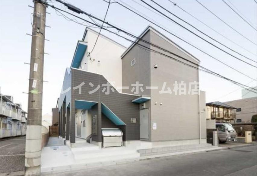 建物外観　外観は落ち着いています