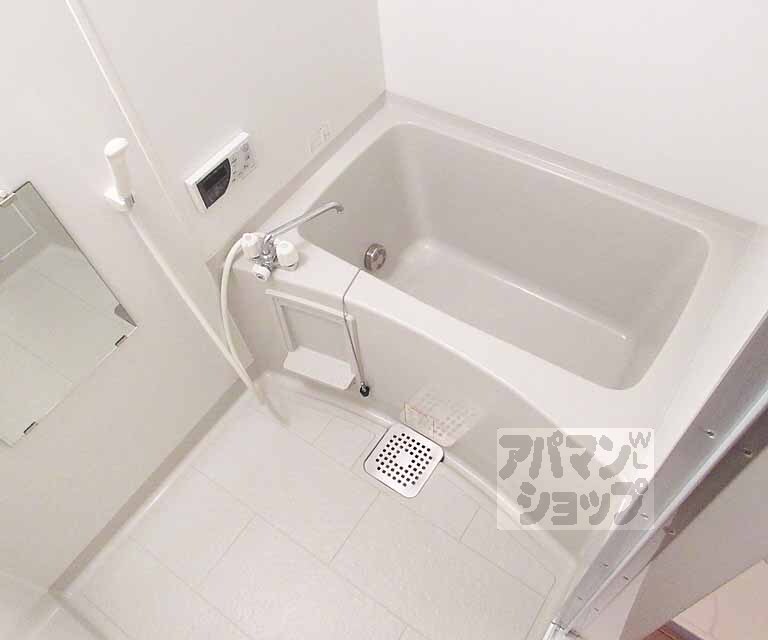 バス・シャワールーム　広めのお風呂
