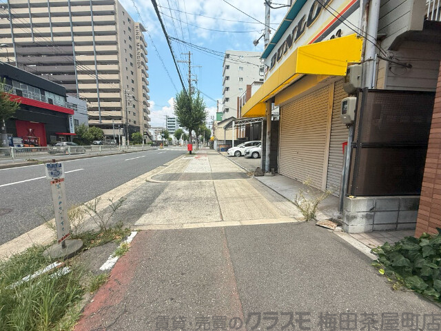 その他　周辺道路（その他）まで10m