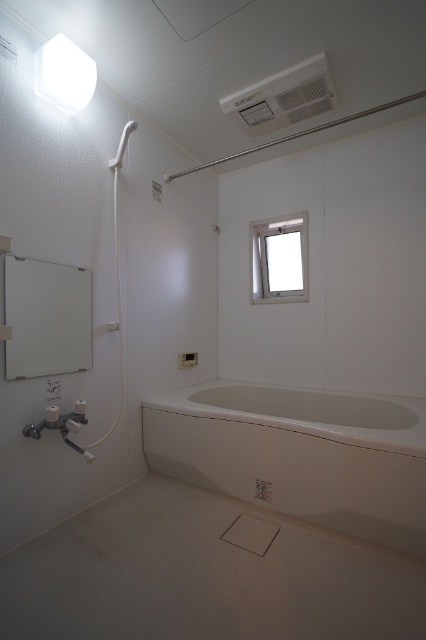 バス・シャワールーム　２階のお部屋の画像です