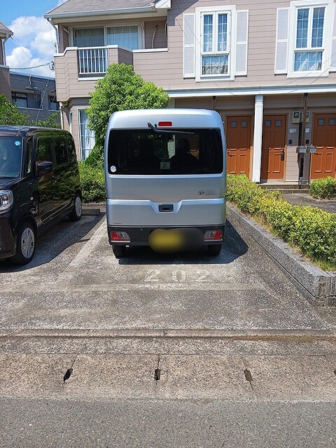 駐車場　駐車スペースもあります☆